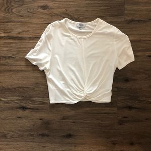 Tobi Xs never warn white crop t-shirt.